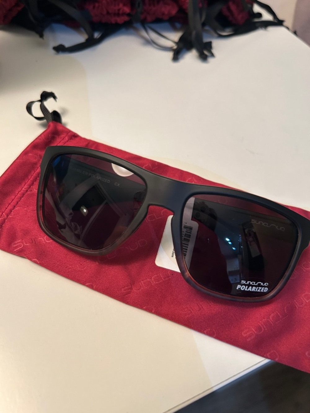 SUNCLOUD Matte Black And BrownFrame Sunglasses with Dark Lenses